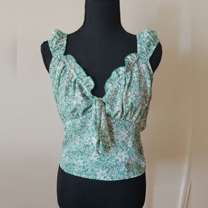 NWOT Sienna Sky Sleeveless Crop Top Green & White Floral. Size L